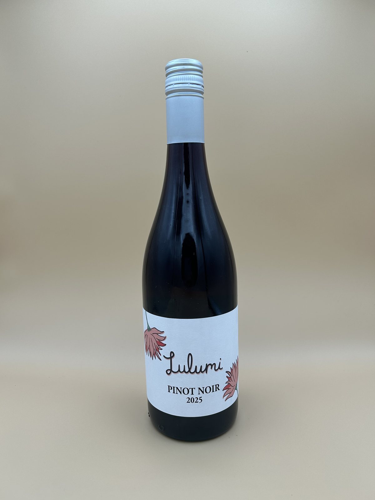 Lulumi Pinot Noir 2025